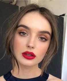 Makeup Bibir, Airbrush Make Up, Soft Eye Makeup, Mekap Mata, Natural Glam Makeup, Smoky Eyeshadow, Makeup 2018, Holiday Makeup Looks, Make Up Inspiration