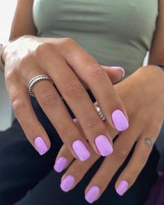 Summer Nail Gel Colors, Nails Caribbean Vacation, Summer Nails 2023 Bright Colors, Faint Tattoo Ideas, Beach Manicure And Pedicure, Summer Square Nails Short, Square Rounded Acrylic Nails, Pale Color Nails, Deep Color Nails