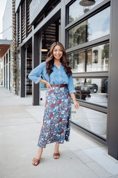 With a comfy pull-on waist, this flowy midi skirt is an irresistibly effortless dose of romance for your routine. Elasticized waist. Flowy Midi Skirt, Curvy Girl Outfits, Western Wear, Effortless Style, Midi Skirt, Work Wear, Girl Outfits, Loft, Romance