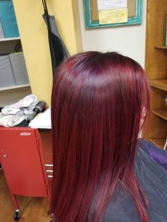 Pelo Colorado, Dark Red Balayage Straight Hair, Cherry Red Hair Styles, Cherry Red Hair Straight, Cherry Red Hair With Long Layers, Hair Dye Cherry Red, Strawberry Red Hair, Cherry Cola Hair, Hair Style Korea