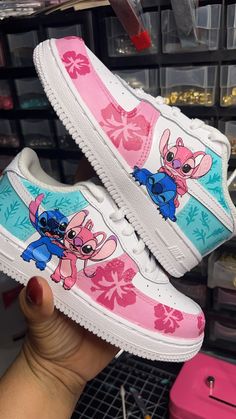 Character custom af1s Stitch Tennis Shoes, Stitch And Angel Shoes, Stitch Nike Shoes, Custom Disney Shoes, Stitch Af1, Cute Stitch Stuff, Shoe Customization Ideas, Custom Af1 Ideas, Nike Shoes Art