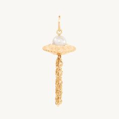 I Want To Go Home Charm, Yellow Gold I Want To Go Home, Birthday Treats, Sweet Nothings, Gifts For Wedding Party, Love Design, Beauty Shop, Party Gifts, Pearl White, Gold Chains