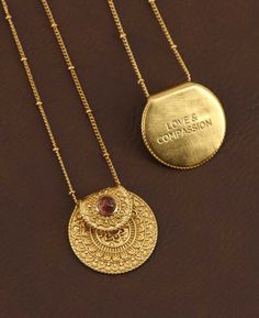 Gold Jewelry With Stones, Jewelry With Meaning, Buddhism Necklace, Universe Jewelry, Spiritual Accessories, Mandala Meaning, Jewelry Design Ideas, Spiritual Necklace, Talisman Jewelry