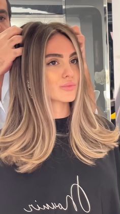 Highlights Brown Hair Balayage, Hair References, Balayage Hair Dark, Balayage Blonde, Hairstyles For Layered Hair