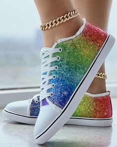 Multicolor Rainbow Laces, Classy Summer Outfits, Rainbow Sneakers, Sneakers Multicolor, Rainbow Ombre, Colorful Sneakers, Party Outfits For Women, Rainbow Shoes, Ombre Lace