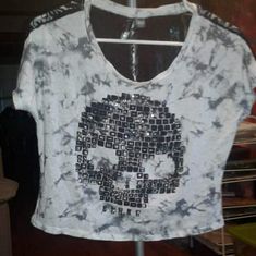 Cute Skull Shirt With Studded Design Black Lace On The Back Never Worn, Without Tags Studded Shirt, Cute Skull, Skull Shirt, Skull Shirts, Black Skulls, Full Tilt, Cropped Tee, Look Vintage, Crop Tee