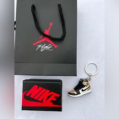 Nike Shoe Keychain W/ Bag & Box Brand New! Ships Same Day Selling Fast Price Is Firm (Due To High Posh Fees). Please Feel Free To Bundle Different Styles To Save On Shipping :) (50+ Styles Available) Great For Gifts, Birthdays, Stocking Stuffers, Personal Accessory. White Nike Hat, Nike Swag, Jordan Gift, Latest Nike Shoes, Jordan Shoes Wallpaper, Nike Lanyard, Nike Gloves, Shoe Keychain, Nike Gifts