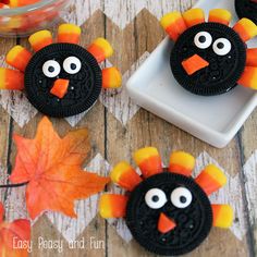 cookies decorated to look like turkeys and candy