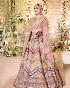 Nikah Outfit, Party Dress Classy, Pakistani Wedding Outfits, Indian Look, Hacks Clothes, Asian Bridal, Dress Classy, Party Wear Indian Dresses, Groom Outfit