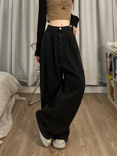 Size: M L XLWaist shape: Natural waistColor classification: BlackPants placket: ZipperApplicable season: All seasonsYear Season: Fall 2022Trouser length: Long pantsStyle: wide-legged pantsColor: Dark Spring Outfits For School, 2000s Clothes, Oversized Pants, Harajuku 90s, Dress Suits, Long Pants, High Waisted Denim, Casual Jeans, Skirt Pants