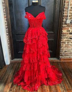 Seductive Cake Lace Evening Gown with Floral Lace Trim Prom Dresses 2024 Red, Layer Prom Dress, Light Blue Corset, Lace Prom Gown, Red Formal Dresses, Tiered Tulle Skirt, Formal Prom Dresses Long, Prom Dresses Elegant, Blue Corset