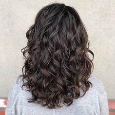 Medium Length Haircut 2b Hair, Mid Length Curly Hair With Layers Bangs, Wavy Hair Naturally Medium Length, Sholder Length Hair Styles With Layers Curls Medium Curly, Perm For Mid Length Hair, Mid Length Curly Wavy Hair, Medium Length 2b Hair, Mid Length Perm, Women Permed Hair