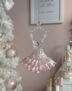 Sugarplum Fairy Aesthetic, Pastel Christmas Aesthetic, Nutcracker Season, Pink Winter Wonderland, Pink Wonderland, A Pink Christmas, Girly Christmas, Christmas Destinations, Winter Princess