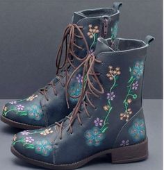 Embroidery Flower Boots Outdoor Non-slip on Storenvy Flower Boots, Boots 2023, Winter Flats, Large Size Womens Shoes, Dr Shoes, Popular Boots, Pu Boots, Orthopedic Shoes, Low Boots