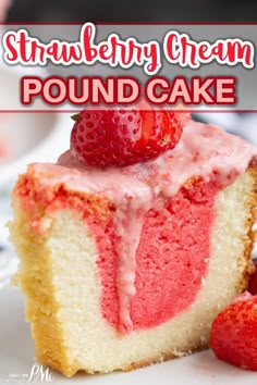 Strawberry & Cream Pound Cake (5 STAR RECIPE) Cake With Jello, Cream Pound Cake Recipe, Best Pound Cake Recipe, Moist Pound Cake, Cake Mug, Strawberry Cake Recipes