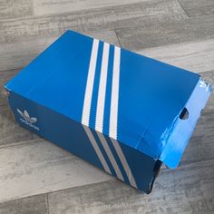 1pcs Adidas Gift Wrap Packaging Shoe Box, Empty, Shoes Are Not Included 2019 Adidas Ag. Adidas, The Trefoil Logo And The 3-Stripes Mark Are Registered Trademarks Of Adidas. 2019 Adidas Ag. Adidas, Le Logo Trfle Pt Le Logo Des 3 Bandes Sont Des Marques Dposes 'Adidas. From “” See Writing On The Shoe Box Women Men No-Gender Remove The Stickers And Keep Store Your Shoes Organized In Logo Labeled Boxes. A Seller And Need A Shoe Box To Ship? A Gift Wrap For A Gift Giving Adidas Adidas Branded Authent Nike Shoe Box, Wrap Packaging, Cardboard Gift Boxes, Adidas Brand, In Logo, Vision Boards, 2024 Vision, Shoe Organizer, Blue Adidas