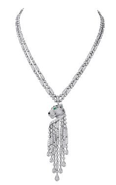 Cartier. Panthere de cartier. Platinum, diamond, emerald & onyx panther pendant necklace...♡ Cartier Luxury White Gold Diamond Necklace, Cartier Diamond Necklace, Cartier Panthere Earrings, Cartier Necklace Panther, Cartier Brooch Panther, Cartier Diamond, Cartier Necklace