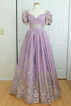 Rapunzel Style Inspired Outfits, Rapunzel Aesthetic Dress, Rapunzel Dress Aesthetic, Rapunzel Inspired Prom Dress, Rapunzel Dress Inspired, Rapunzel Prom Dress, Rapunzel Inspired Outfit, Rapunzel Inspired Dress, 1820s Dress