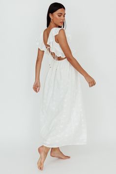 Primrosia Tied Back Maxi Dress Eyelet White by Selfie Leslie Embroidery Maxi Dress, Yellow Bridesmaids, Red Bridesmaids, Eyelet Embroidery, Green Bridesmaid, Blue Bridesmaids, Iron Material, Date Night Dresses, Mini Dress Casual