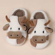 Lasaky - Cowhide Plush Slippers with Thick Soles for Home Wear, Providing Warmth and Comfort Cow Slippers, Cartoon Cow, Plush Slippers, Girls Flats, Women Slides, Winter Shoes For Women, Slip And Slide, Warm Shoes, Popular Shoes