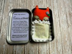 This adorable mini fox is ready to go wherever you do!  She comes in her own travel case--an altoid mint tin. NEWChoose sleepy eyes, or open eyes!  Make a note on the order.  If you don't make a note, you will receive sleepy eyes. Her travel home is decorated with lovely decorative wallpaper. Papers may vary from that pictured.  The tin can easily fit in a pocket, purse, backpack...just about anywhere! Tiny fox is completely hand-sewn with great care.  She has a delicate embroidered face with a lovely flower detail on her head. She also comes with a snug blankie to keep her warm on chilly evenings:0)  It has a nice pom-pom trim around  it. Her pillow keeps her comfy with its nice embroidered bead detail.  She has everything she needs--except someone to take care of her! This toy contains s Mini Tin Crafts, Altoid Tin Ideas Diy, Valentines Altoid Tin, Felt Altoid Tin, Altoid Tin Sewing Kit, Altoids Wallet Outside, Mermaid Altoid Tin, Mint Tin Crafts, Ice Chips