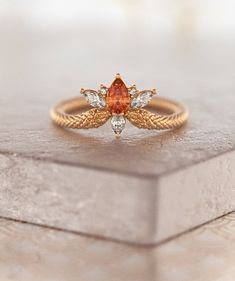 Orange Sapphire Ring, Skull Wedding Ring, Delicate Engagement Ring, Cute Engagement Rings, Stackable Wedding Bands, Orange Sapphire, Snake Ring, Trendy Earrings, Women's Wear