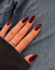 Oval Nails Dark, Maroon Nails, Red Nail Polish, Dark Nails