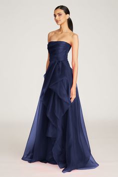 Deep Blue Gown, Formal Off The Shoulder Dress, Winter Formal Dresses Long Classy, Unique Debs Dresses, Winter Formal Gown, Floor Length Evening Gowns, Revolve Gown, Dress For Formal, 2 Peice Dress