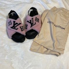 Brand New Louis Vuitton Sandals Louis Vuitton Flats, Monogram Sandals, Louis Vuitton Sandals, Shoes Louis Vuitton, Imvu Outfits, Imvu Outfits Ideas Cute, Denim Sandals, Comfort Sandals, Espadrilles Platform