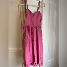 Pink Rollas Tank Top Midi Dress Size Small. Never Worn. Length Hits Knees (I’m 5’6) Tank Top Midi Dress, Dresses Pink, Pink Dress, Midi Dress, Tank Top, Tank Tops, Womens Dresses, Pink, Dresses