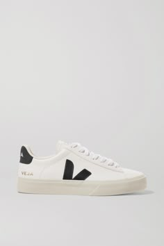 2020 Clothes, Sneaker Outfits, The Amazon Rainforest, Winter Capsule, Veja Sneakers, Paris Mode