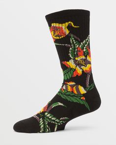 Stay comfortable and enjoy a style that's true to you. Crafted from a supremely comfortable blend of cotton and polyester, these eye-catching black socks feature rib knit ankle support to keep your feet snug no matter how hard you shred. Plus, the graphic print jacquard adds a touch of style to any casual look. - 
 - 52% Cotton / 44% Polyester / 4% Elastane
 - Crew socks
 - Rib knit ankle and arch support with articulated heel
 - Graphic print jacquard Cheetah Print Socks, Surf Leashes, Sea Clothes, Short Gloves, Womens Wetsuit, Swim Caps, Black Socks, Ankle Support, Hooded Towel