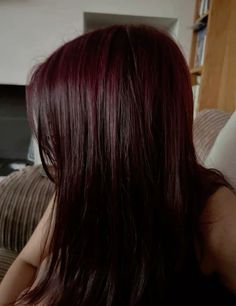 Dark Reddish Purple Hair, Redish Purplish Hair, Red Hair Purple Highlights, Red Purple Hair Color, Reddish Purple Hair, Purple Red Hair Color, Red Purple Hair, Wardrobe Color Guide, Bday Hair