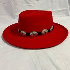 Perfect Condition. Never Worn. Extremely Hard To Find. Red Hat Society, Western Cowgirls, Cowgirl Hats, Red Hats, Vintage Accessories, Lady In Red, Black And Red, Women Accessories, Hats