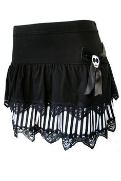 Jessica Louise Mixed Layer Skull Skirt Scene Skirt, Emo Skirt, Skull Skirt, Punk Skirt, Gothic Skirts, Shop Inspiration, Layer Skirt, Scene Outfits, Solid And Striped