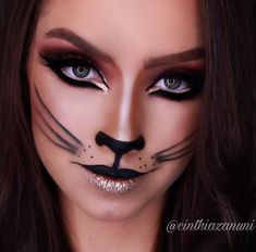 Cat Costumes Women, Black Halloween Makeup, Catwoman Makeup, Cat Face Paint, Black Cat Makeup, Cat Face Makeup, Halloween Halloween Costumes, Halloween Makeup For Kids, Makeup Anime