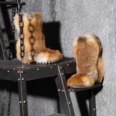 High Fur Boots, Bear Fur Coat, Yeti Boots, Beige Chelsea Boots, Viking Boots, Mukluk Boots, Fox Fur Boots, Moccasin Pattern, Boot Knife