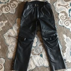 Cortech Leather Motorcycle Pants 32like New Never Worn Motorcycle Pants For Men, Leather Motorcycle Pants, Motorcycle Pants, Pants Vintage, Moto Bike, Pants For Men, Levis Jeans, Mens Pants, Vintage Items