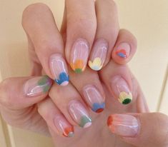 Flower Nail Tips, Fun French Tip, Nails Art Designs, Colorful Nail, Easy Nails, Best Nail Art Designs