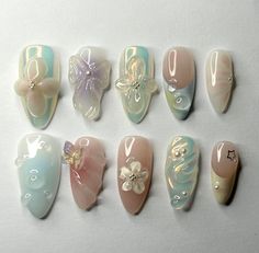 💖Not sure about size/length? Message me!   If you can in between sizes, opt for a larger size; you can always file them down later. Comes with a free nail prep kit 24*Sticker Tab Alcohol Pad Cuticle pusher Nail File ⚠️NOTE: ALL nails are handmade; exchanges or returns are not accepted. Thank you for your understanding!" 🦋Shipping🦋 Usually, we need 10-15 business days to make your order. Shipping takes anther 7days to arrive. Seashell Nails, Acrylic Press On Nails, Pretty Gel Nails, Really Cute Nails, Nail Swag, Manicure Y Pedicure, Funky Nails, Pretty Acrylic Nails, Floral Nails