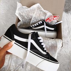 Old Skool Platform, Platform Vans, Aesthetic Shoes, Swag Shoes