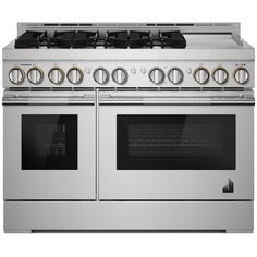 a stainless steel stove with four burners and two oven doors on each side, in front of a white background