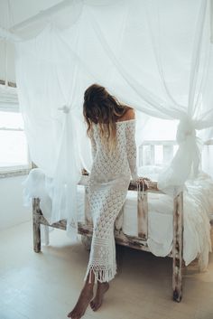 @andwhatelse Bohemian Schick, Floryday Dresses, Crochet Wedding Dresses, White Crochet Dress, Maxi Shift Dress, Mode Hippie, Boho Summer Outfits, Crochet Wedding, Mode Boho