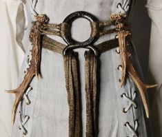 Norse Witch Belt Viking Belt Norse Belt Troll Cross Belt - Etsy Viking Clothes Aesthetic, Norse Witch Belt, Viking Womens Clothing, Medieval Viking Dress, Viking Witch Costume, Viking Outfit Woman, Norse Dress, Vikings Clothes, Norse Accessories