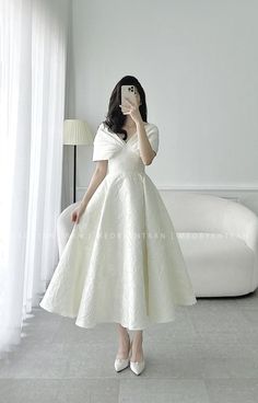 White Bridal Shower Dress For Bride, White Dress Classy, Shower Dress For Bride, White Bridal Shower Dress, Modest Dresses Casual, Elegant Dresses Classy, Korean Fashion Dress, Grad Dresses