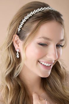 Our Stunning Elegant, ALORA Gorgeous Bridal Headband is a Gorgeous Simplicity. It is a Beautiful and Delicate Wedding Headband for the modern bride with a touch of classic elegance. A gorgeous head accessory for the perfect bride. The best way to secure it: Pin it down with bobby pins on any part of the headband including the loops on both ends. Handcrafted with the Highest Quality Materials & CZ Crystals Platinum plated - Guards against scratches and tarnish. Approx. Width 0.875" Hypoallergenic Bridal Headband With Hair Down, Bridal Hair Headband, Diamond Hair Accessories, Diamond Headband, Bridal Hair Combs Pearl, Rose Gold Tiara, Pearl Headpiece, Gold Headpiece, Delicate Wedding