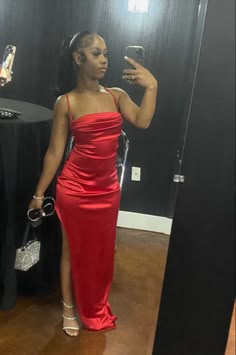 Birthday Dress Ideas 2023, Homecoming Ideas Black Women, Black Homecoming Pictures, Red 8th Grade Formal Dresses, Hoco Dresses Baddie, Elegant Prom Hairstyles Black Women, Black Women Homecoming Dresses, Baddie Prom Outfits, Homecoming Dresses For Black Women