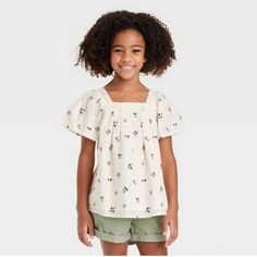 Nwt - Cat & Jack - Girls Short Sleeve Woven Shirt - Off-White Silver Cardigan, Jack Long, Jack White, Pullover Designs, Woven Top, Off White Color, Cat & Jack, Girls Long Sleeve, Striped Tee