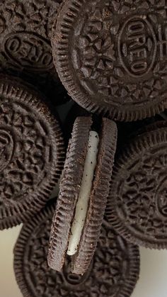 oreo cookies are stacked on top of each other