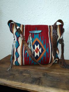 Make it your own! Custom saddle blanket bags. www.diamond57.com $75 #saddleblanketbag #madeinUSA #recycledfashion Cowboy Boot Purse, Western Bag, Ethnic Bag, Favorite Purse